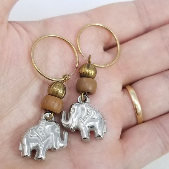 Vintage Jewelry - Vintage Elephant Charm Dangle Hoop Earrings, Silver Tone Beaded Boho, Estate